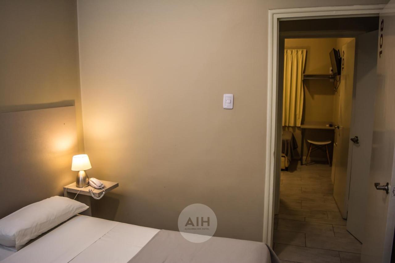 Hotel Alhambra San Juan Zewnętrze zdjęcie
